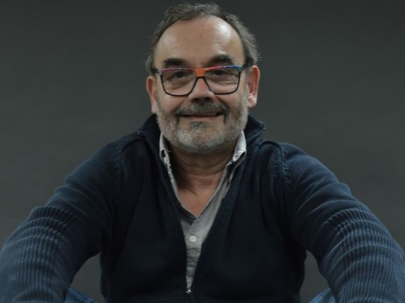 Stained glass Dome (2025) par Eric Bonté