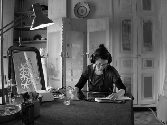 Hands-on workshop: glass engraving with Julia Robert
