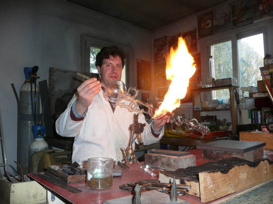 Lamp spun glass technique by Francis Lefèvre