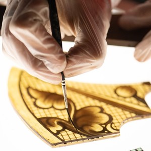 Peinture sur verre, par l'atelier Cyril Gouty